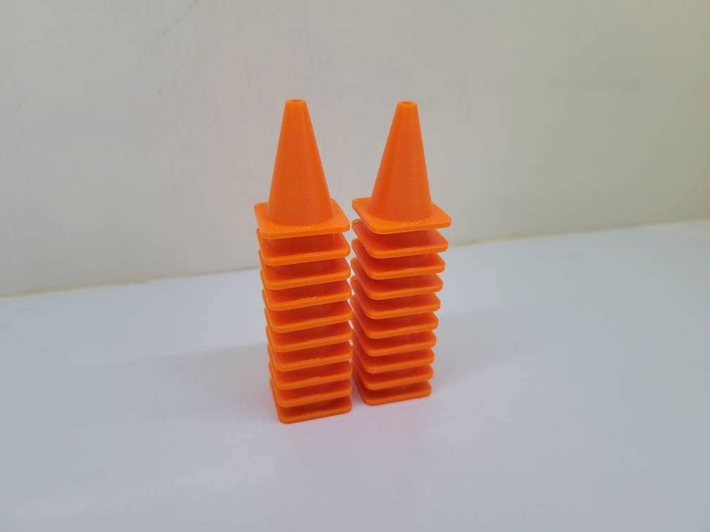 RC Traffic Cones (Set of 20) — 1/10 Scale RC Car Accessory — photo 4