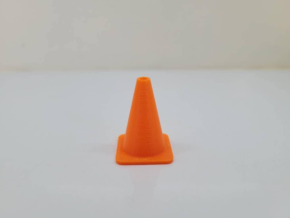 RC Traffic Cones (Set of 20) — 1/10 Scale RC Car Accessory — photo 5