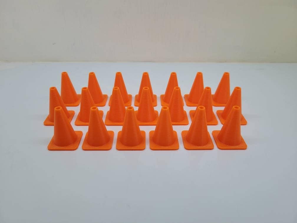 RC Traffic Cones (Set of 20) — 1/10 Scale RC Car Accessory — photo 2