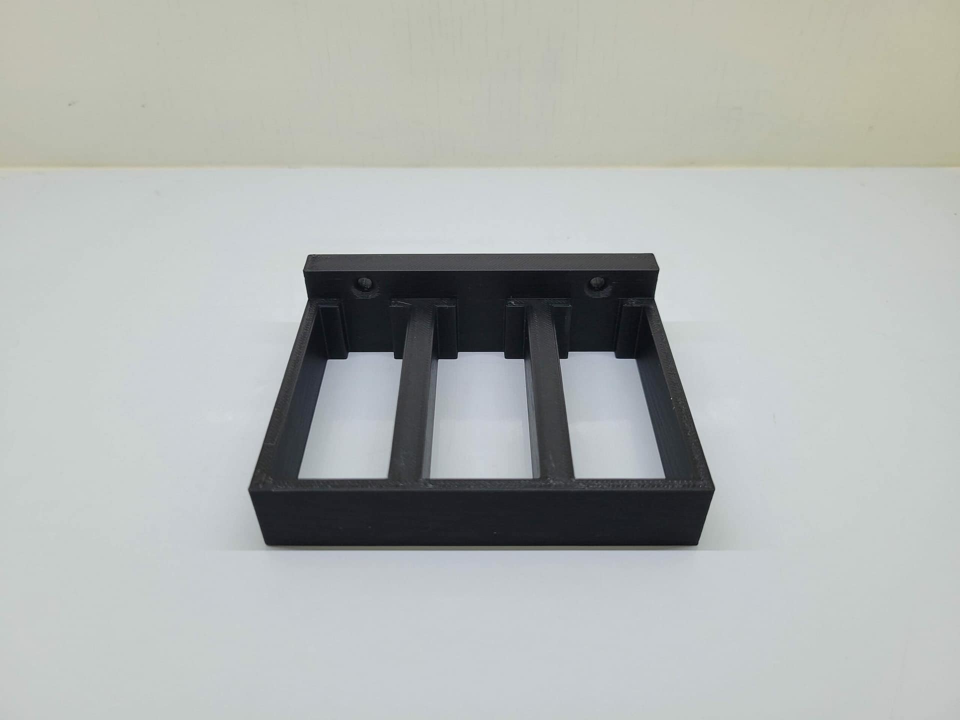 3-magazine storage rack / wall mount compatible with AK-47