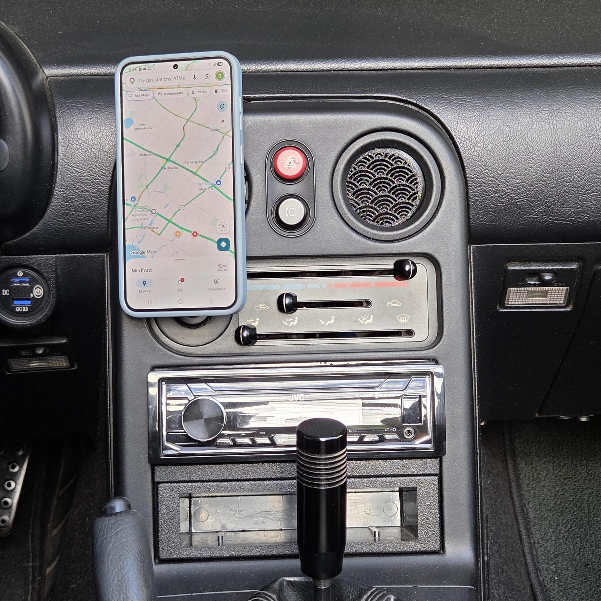 Fixed-Position Vent Phone Mount — Compatible with Mazda Miata (1990-2005) — photo 3