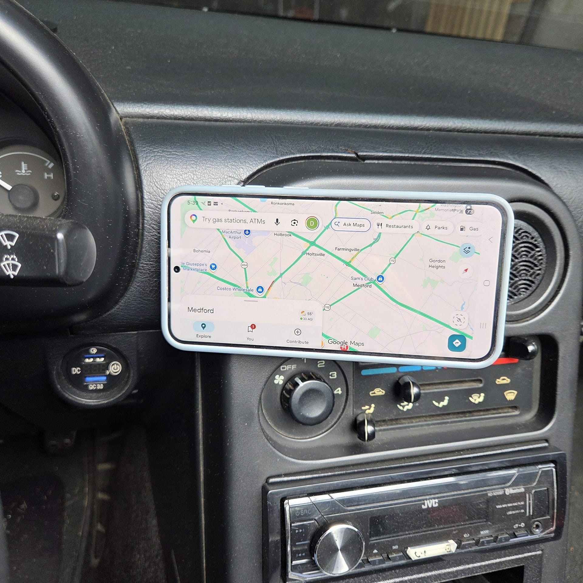 Fixed-Position Vent Phone Mount — Compatible with Mazda Miata (1990-2005) — photo 4