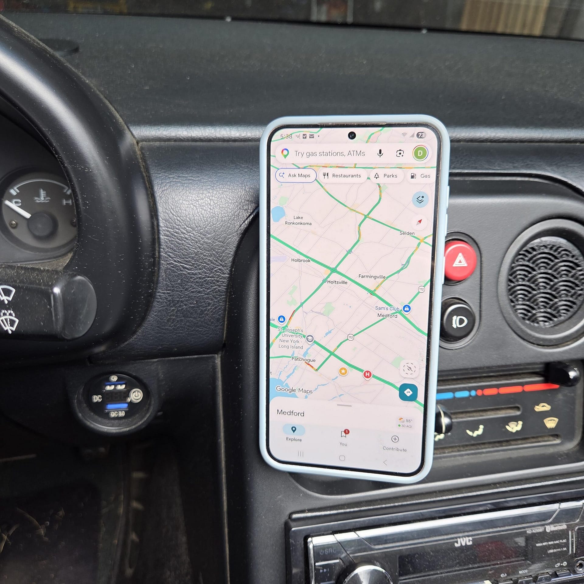Miata MagSafe phone mount